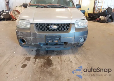 2005 Ford Escape Xlt из США, поврежденный, VIN 1FMYU93195KB77203